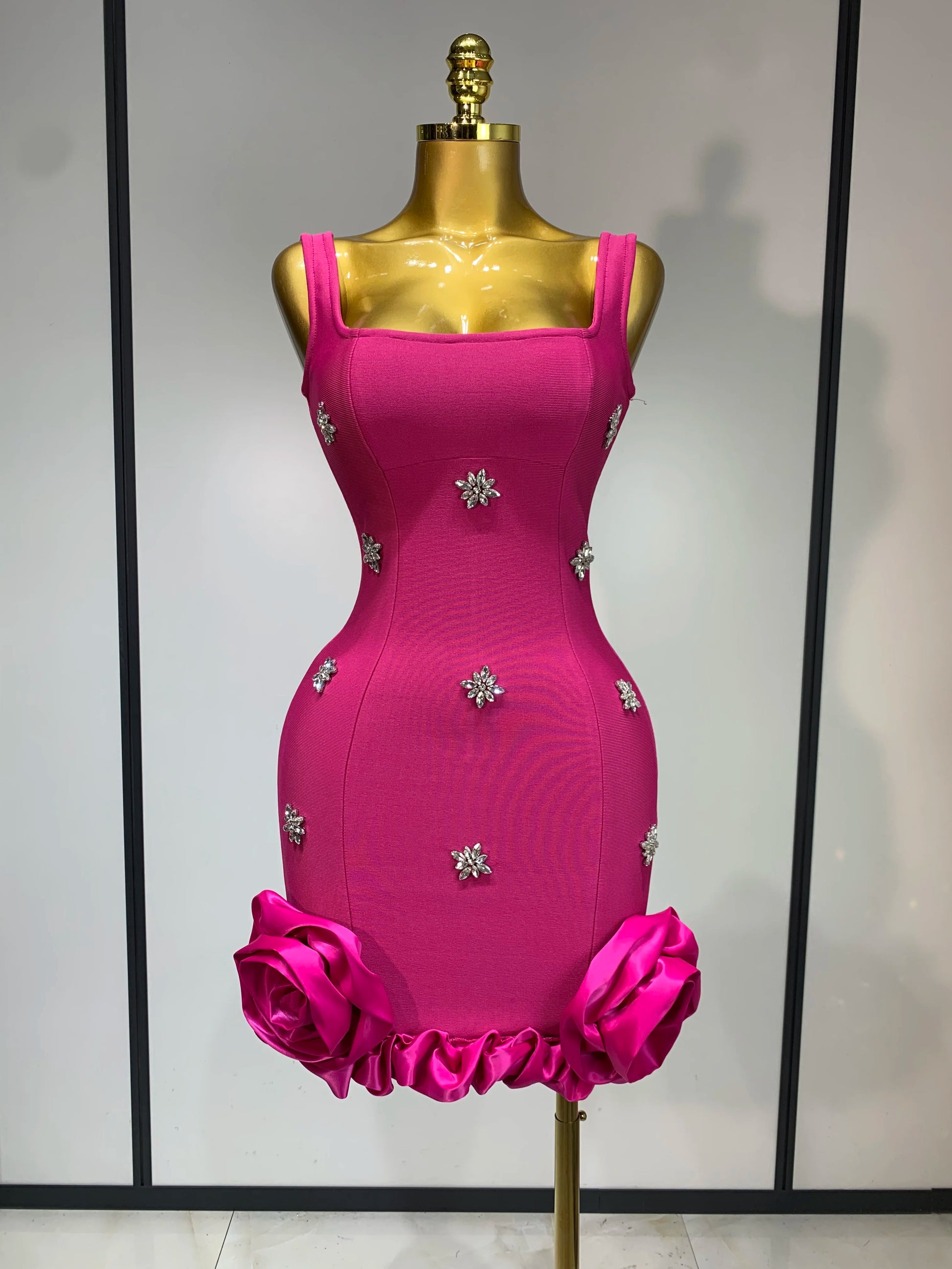 Women Sexy Square Collar Sparkly Rhinestone Bodycon Mini Bandage Dress Celebrate Evening Party Elegant Luxury Birthday Dress Rose Red