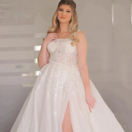 Abiti da sposa più taglia per donna A-Line Laterali a fessura a fessura Appliques abiti da sposa Tulle Vestido de novi Customed