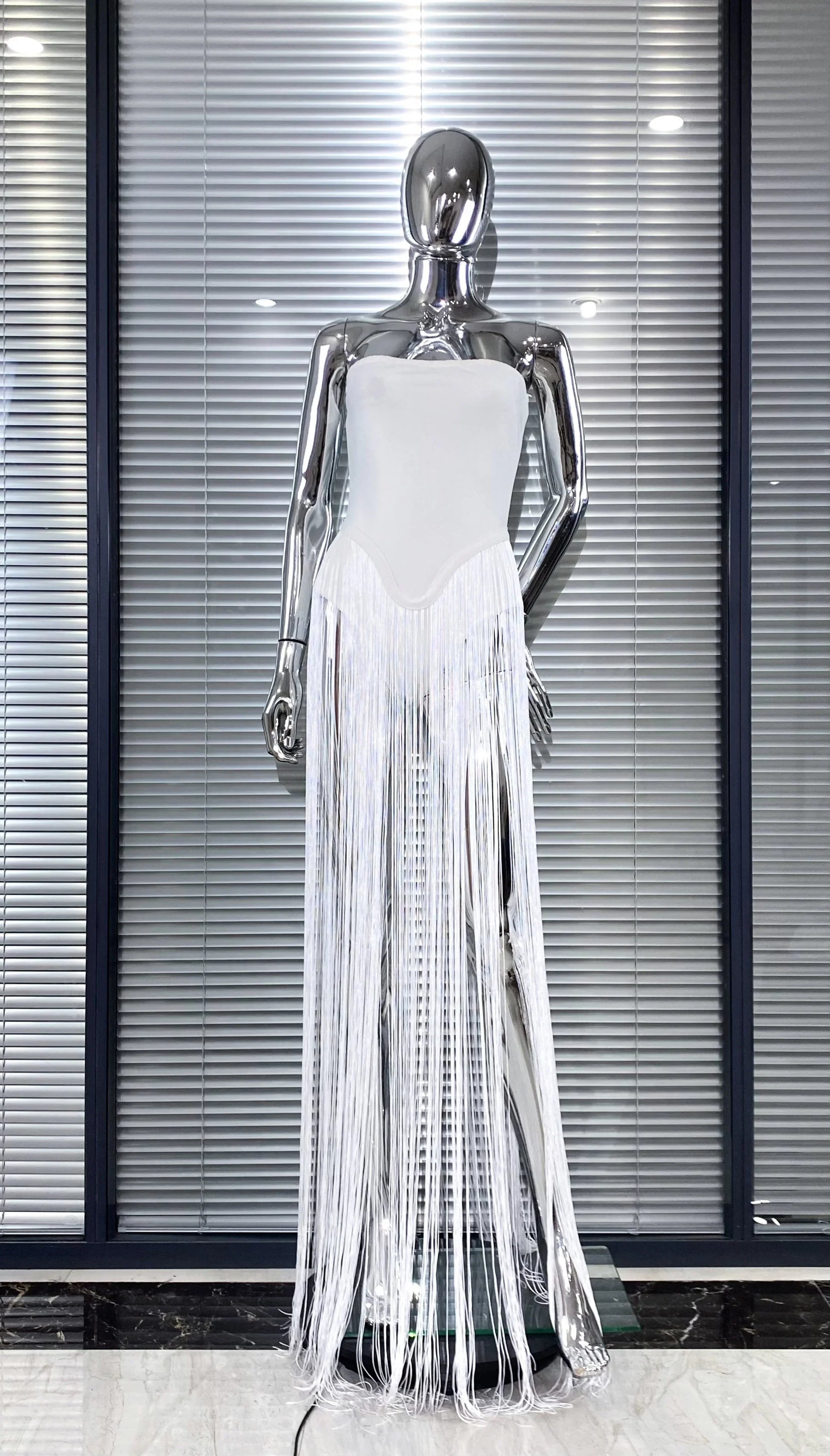 Summer White Color Long Tassel Strapless Bandage Jumpsuit Fashion Woman Party Bodysuit Vestido Performances Costume