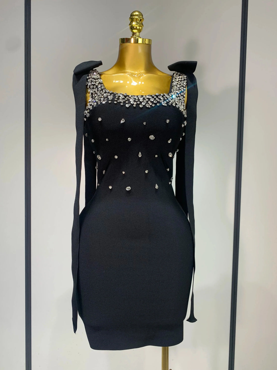 Women Celebrity Sexy Sparly Diamonds Black Mini Bodycon Bandage Dress Elegant Evening Party Luxury Birthday Dresses black