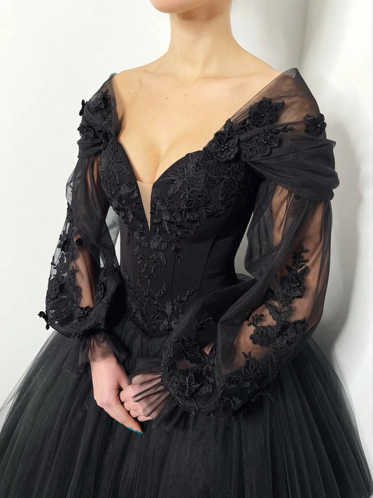 Vestidos de Noche negros Goethe Apliques de encaje tul con hombros descubiertos mangas completas acampanadas una línea larga tren capilla vestidos de fiesta de graduación