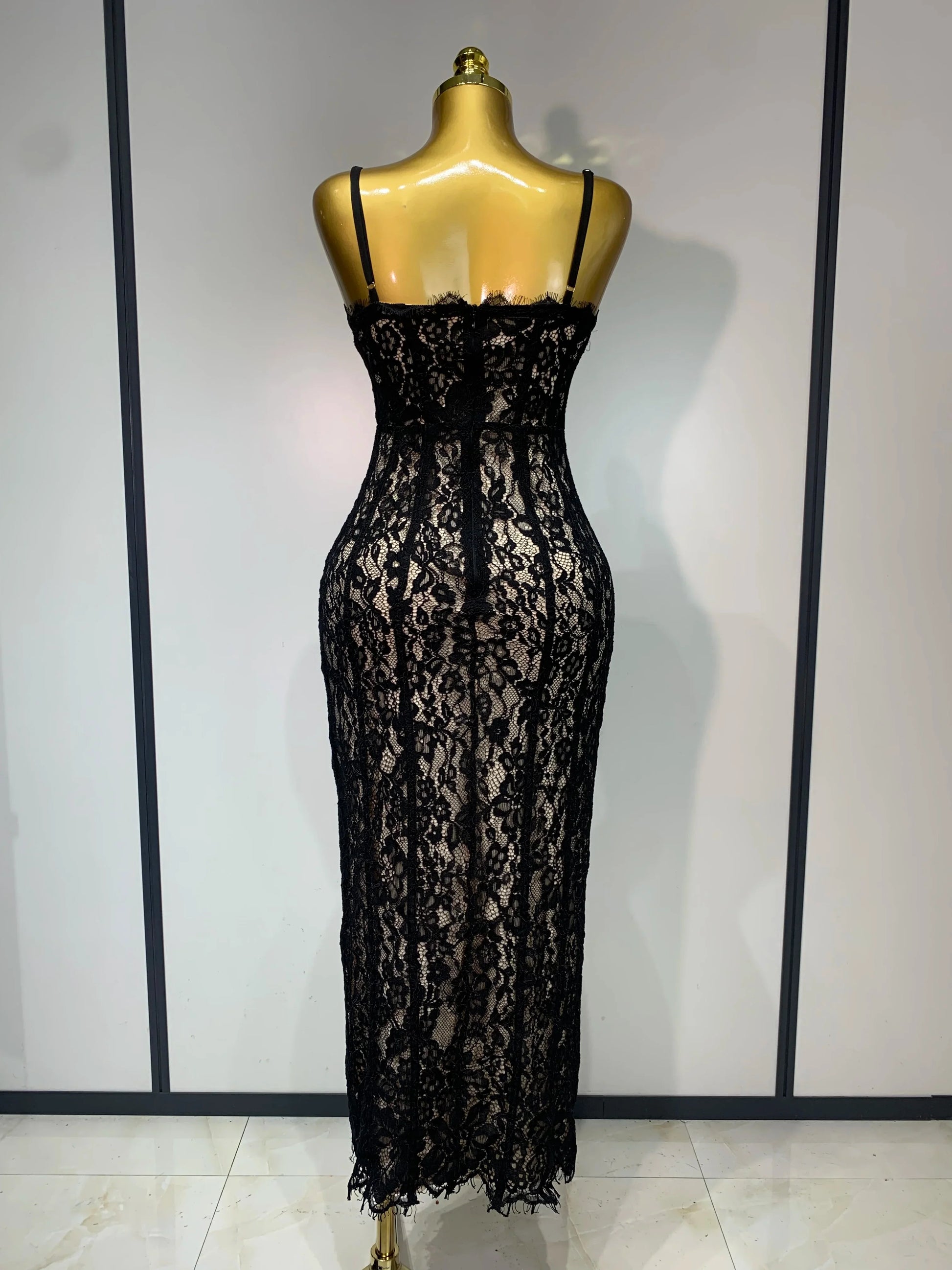 Women Sleeveless Sexy Black Lace Bodycon Long Dress Nightclub Party Celebrate Birthday Evening Party Wedding Guest Prom Gowns