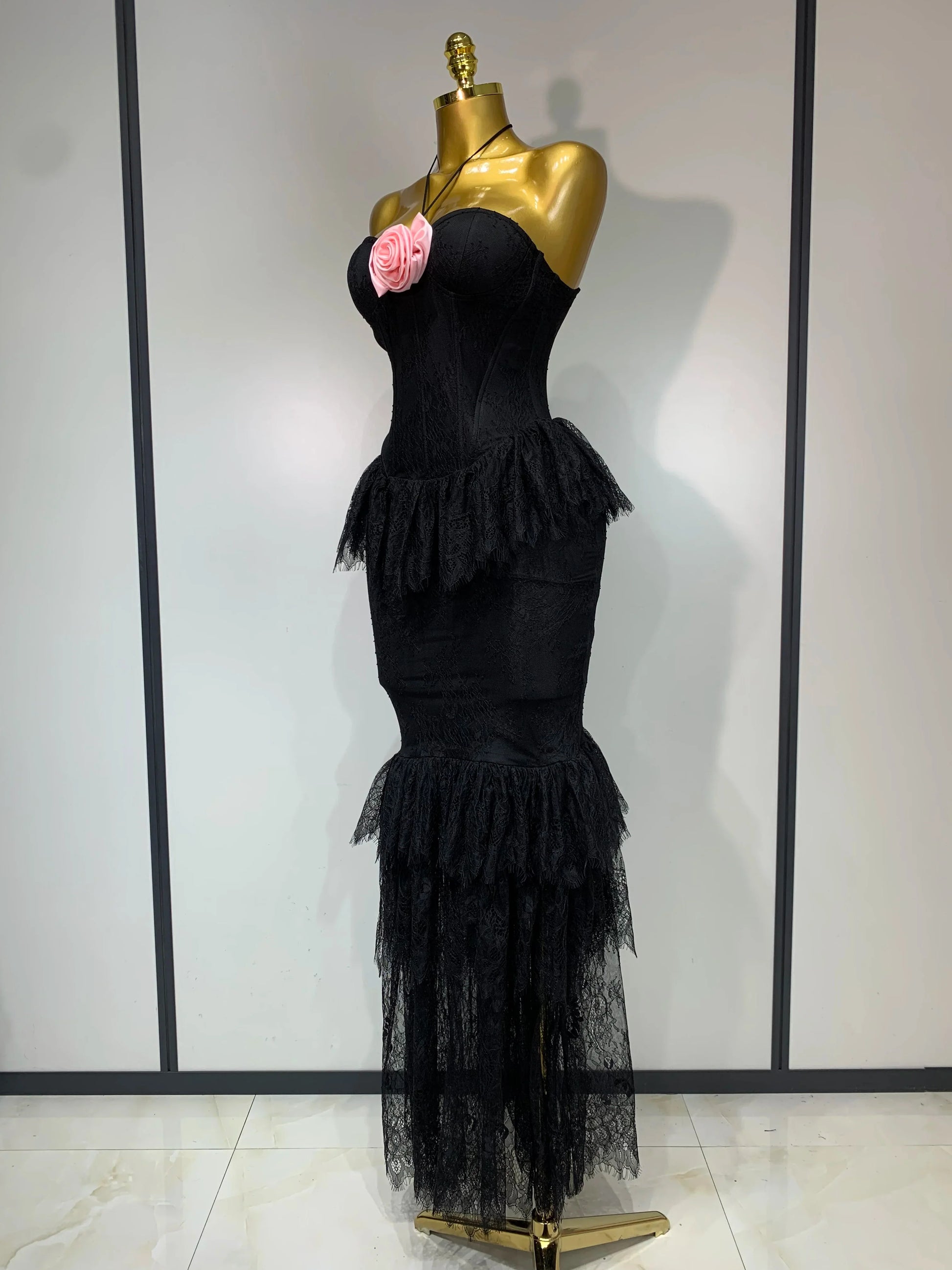 Luxury Sexy Lace Halter Flower Ruffles Long Dress Women Black Sleeveless Backless Bodycon Dresses Evening Party Birthday Dress