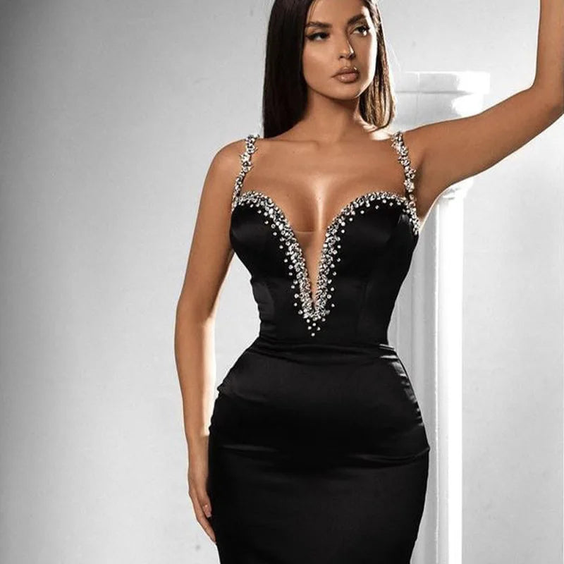 Luxury Sparkling Diamond Sexy Deep V-Neck Black Bandage Mini Dress Fashion Woman Evening Party Dress Birthday Party Outfit