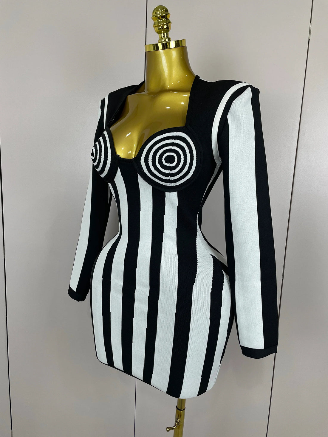 Luxury Sexy Long Sleeve Stripe Black White Mini Bandage Dress Women Knitted Celebrity Elegant Evening Club Birthday Dresses black