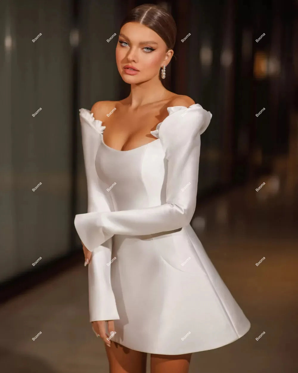 A-linear vestidos de festa de casamento curto do ombro Flores 3D Vestidos de noivos Mangas compridas Vestido de cocktail para mulheres vestidos de baile