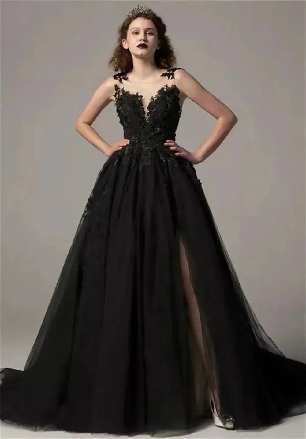 Gothic Black Lace Embroidery Tulle Prom Dress Elegant Spaghetti Strap A-line vestidos par boda Side Split Wedding Dress