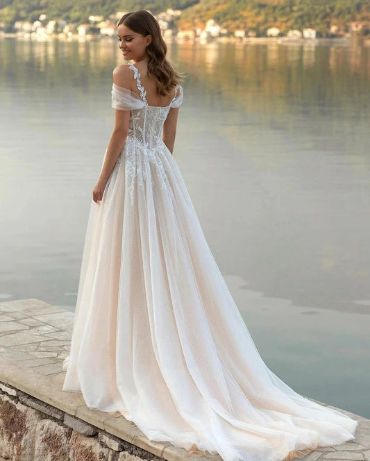 White Prom Dresses Princess Lace Appliques A-line فساتين السهرة Elegant Sleeveless Court Train Backless Vestidos De Noche