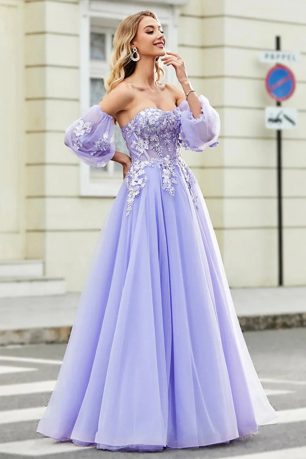 Vestidos de graduación color lavanda con hombros descubiertos, corte en A, tul, mangas abullonadas elegantes, largo hasta el suelo, moda de verano