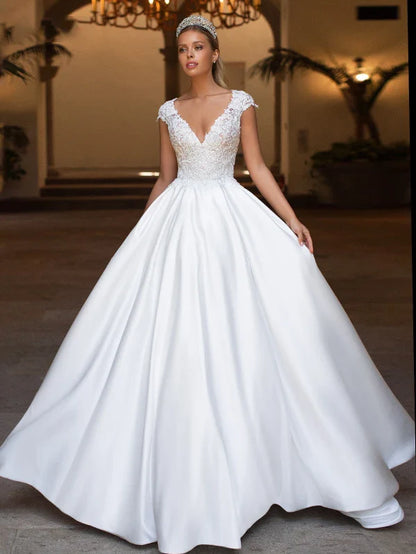 Satin Brautkleider Kappe Ärmel Sexy gegen Neck Boho Braut Kleider Prinzessin Hochzeitskleid Vestido de Novia