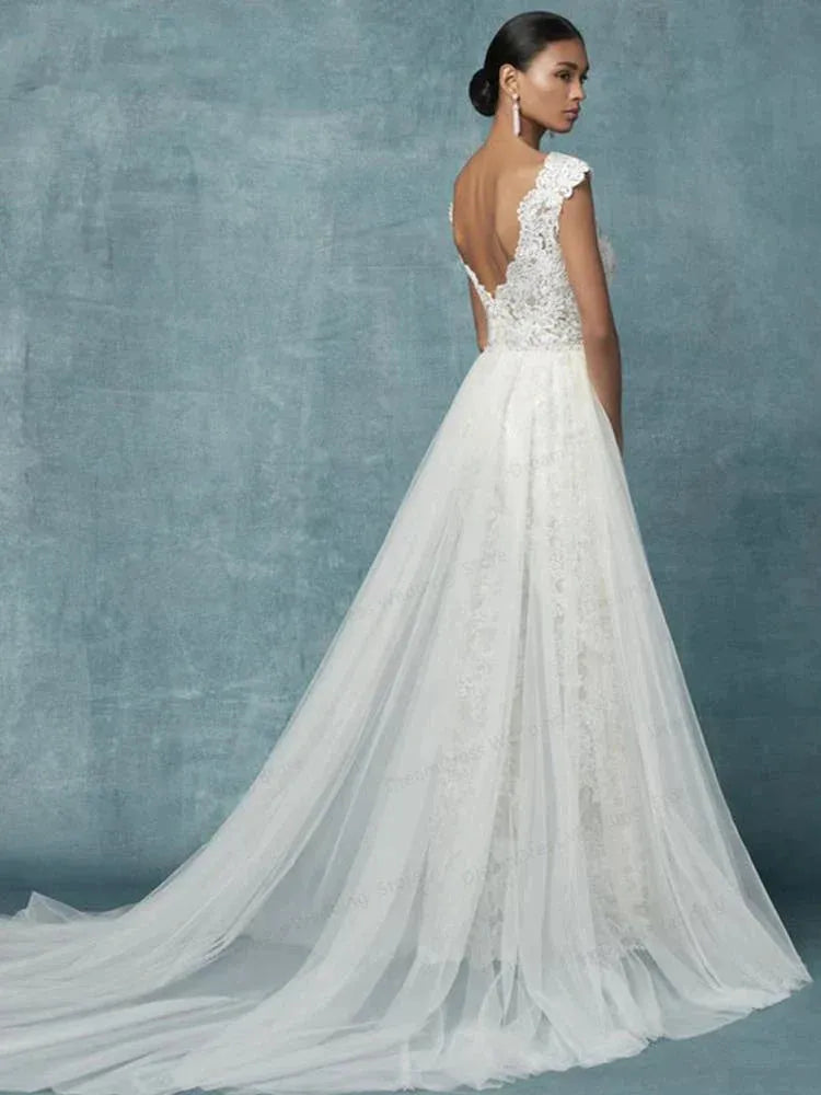 Jumpsuit Wedding Dresses With Detachable Train Bride Pants Suit Lace Appliqued Sleeveless Women Brides Outfits Backless Floor length