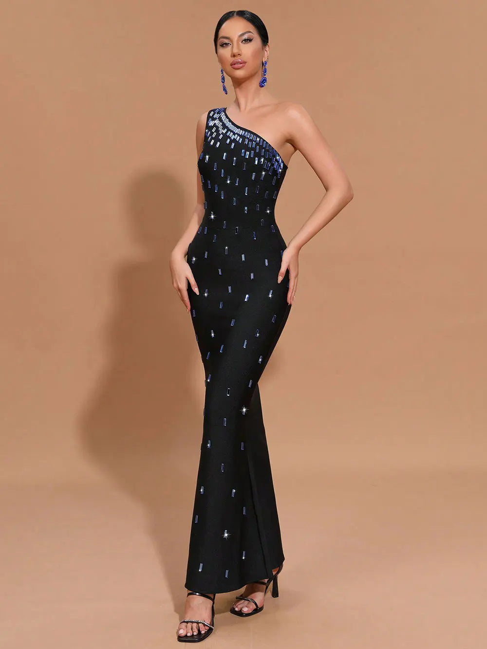 Sexy Women Light Luxury Nail Bead Bandage Dress One Shoulder Slant Neck Sleeveless Bodycon Tail Dress Evening Party Vestido
