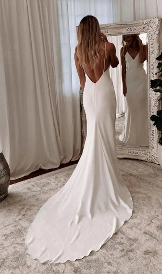 Robe de mariée en Satin Simple et moderne, col en v, bretelles Spaghetti, dos nu, plis formels, robe de mariée avec traîne de balayage 