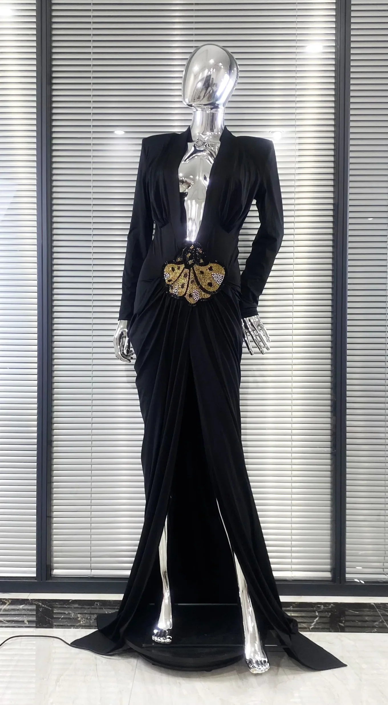 Beaded Decoration Sexy V-Neck Package Hip Black Floor Length Dress Celebrity Party Dress Woman Cocktail Outfit