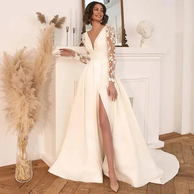 Morden Satin A Line Wedding Dresses V Neck FullSleeve Bridal Gowns Lace Appliques Plest Vestido de Novia Sweep Train 20w