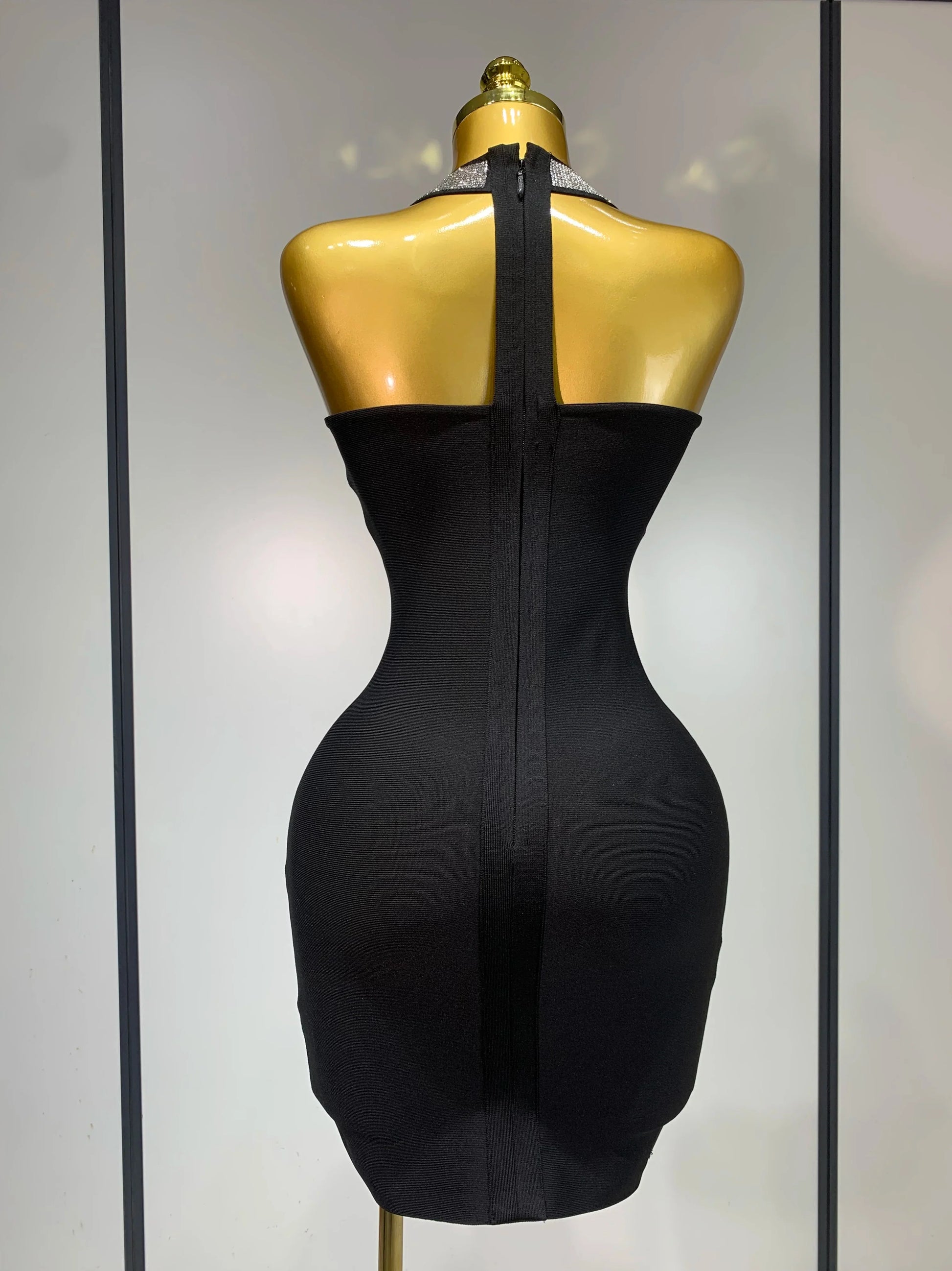 Women Sexy Backless Diamonds Sparkly Black Bodycon Bandage Dress Elegant Evening Club Luxury Birthday Party Dresses