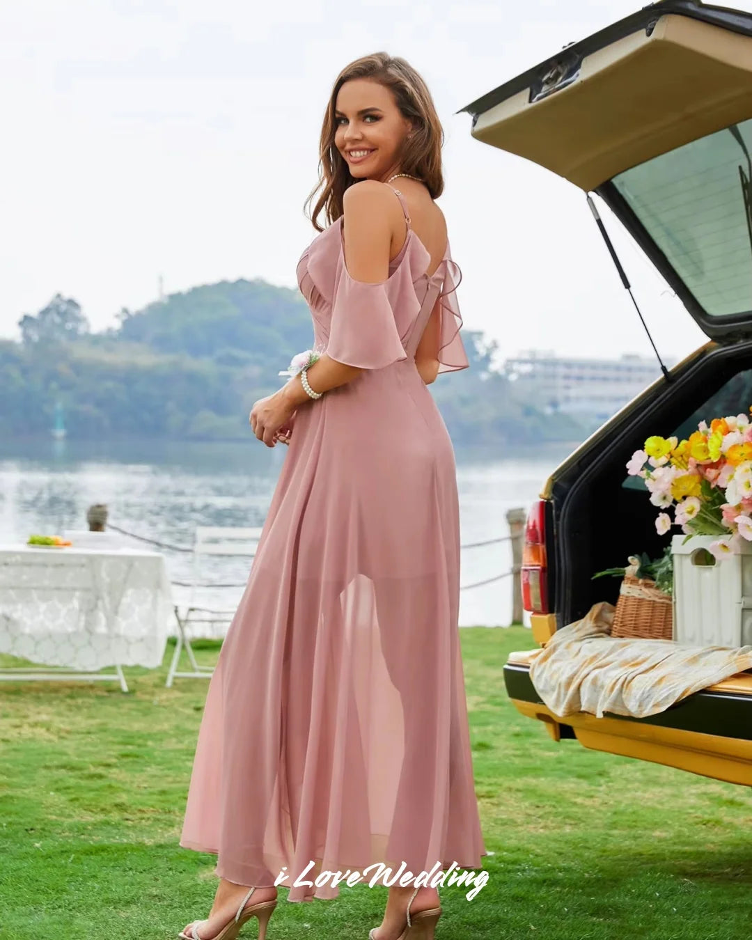 Pink Chiffon Bridesmaid Dresses Off the Shoulder Spaghetti-Strap A-Line Ruffles Side Split Wedding Party Dresses Customized