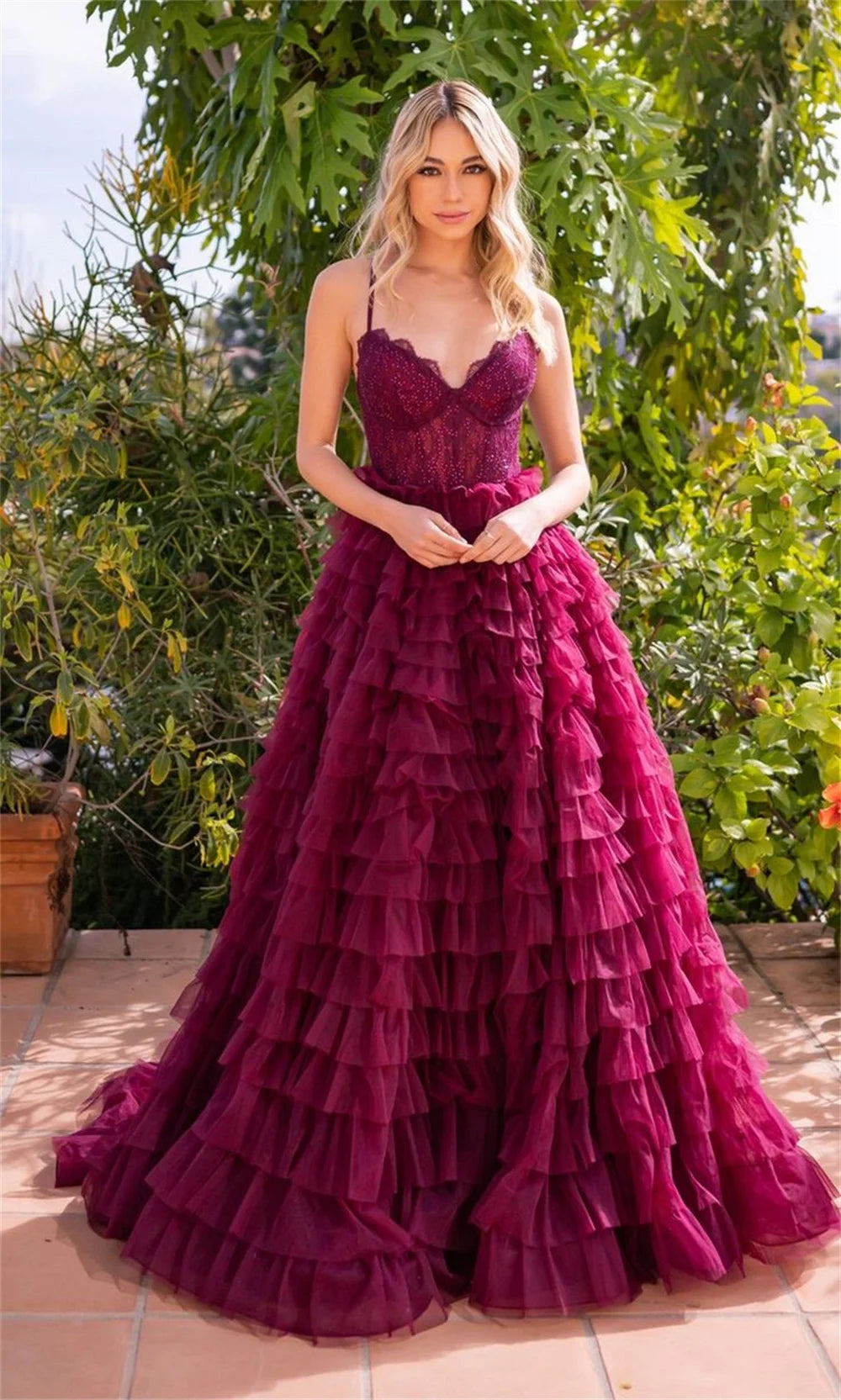 Spaghetti Strap Prom Dresses Multilayer Tulle A-line vestidos de noche Elegant Sleeveless Floor-Length Formal Evening