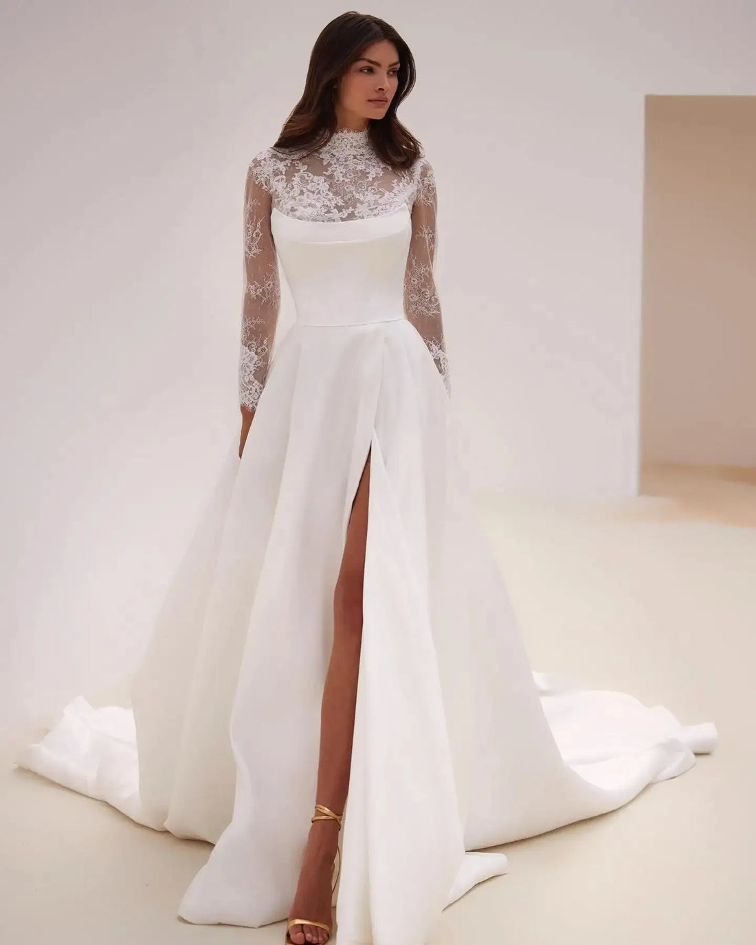 A-Line Stain Weddin Dresses Full Lace Sleeves High Brides Gowns for Women High Leg Slit Elegant Bridals Dress with Train Ivory