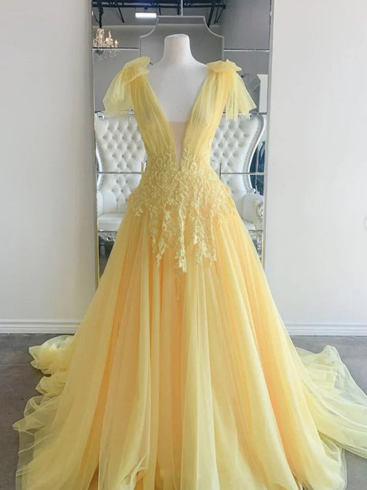 Yellow Prom Dresses Lace Applique Sleeveless Tulle V Neck Pleats Sleeveless A Line Evening Gowns Formal Party Special