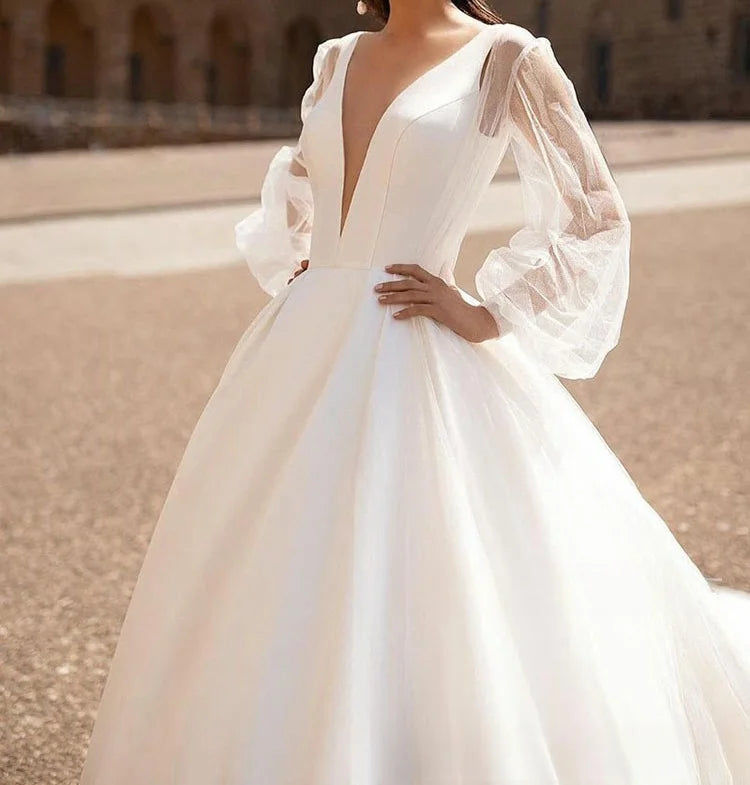 Satin Wedding Dress New Arrival Detachable Sleeves V Neck Illusion Back A Line Vestido de novia Bridal Dresses