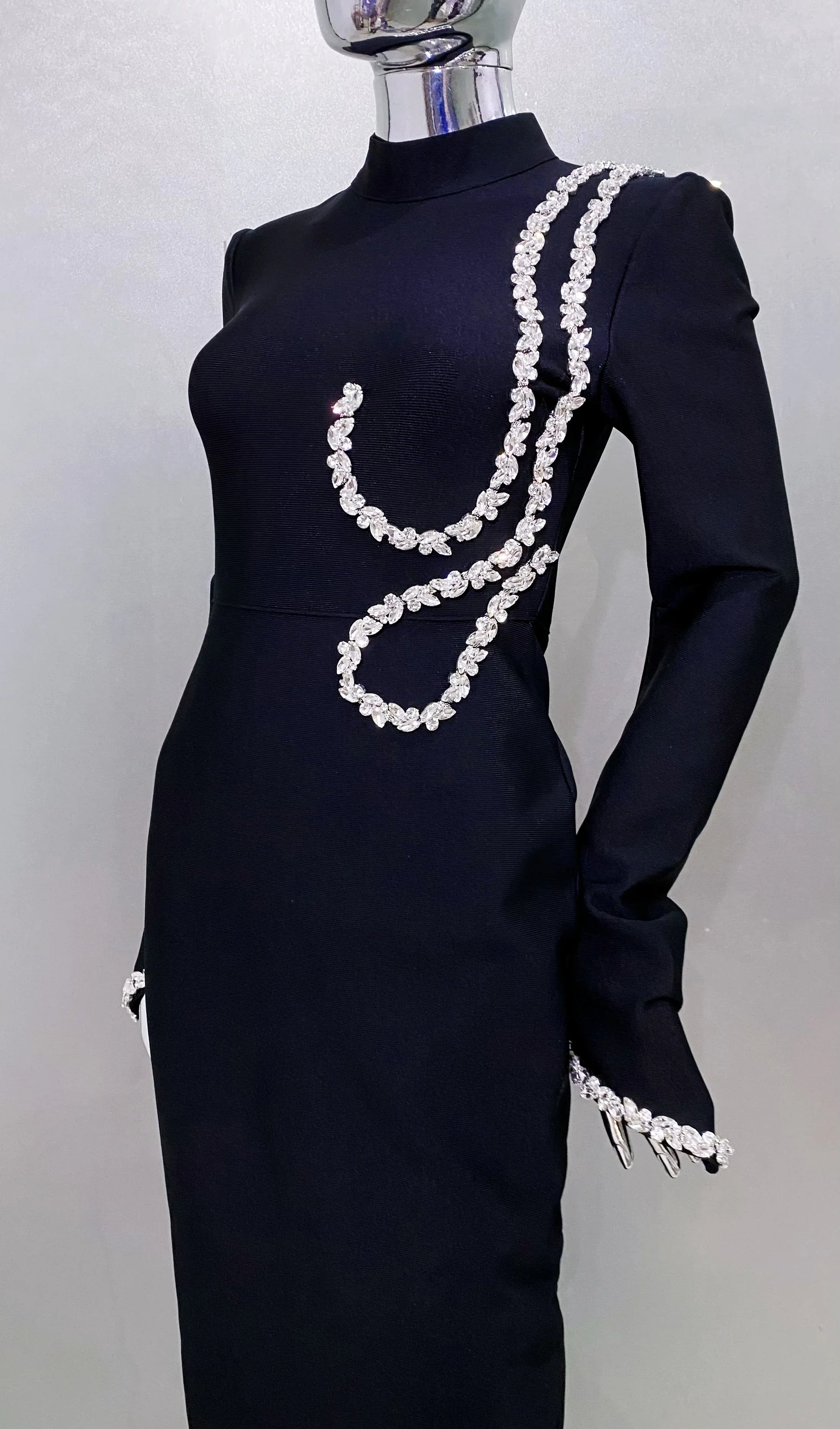 Shining Diamonds Half High Collar Black Long Bandage Dress Elegant Woman Evening Party Dress Cocktail Party Outfit