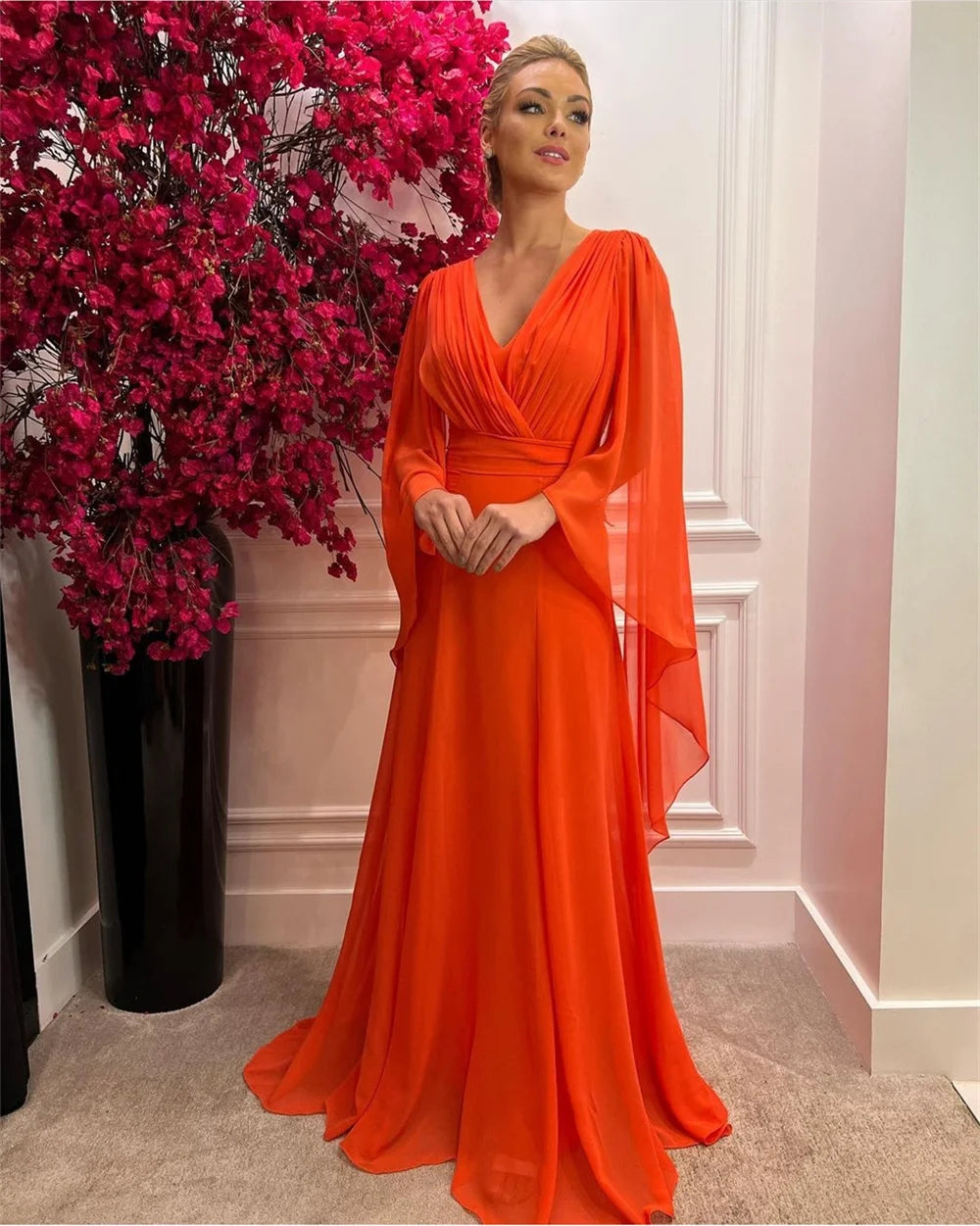 Elegant فساتين مناسبة رسمية Silk Chiffon Prom Dress Cape Sleeve Party Dresses Light Orange A-line Vestidos De Noche