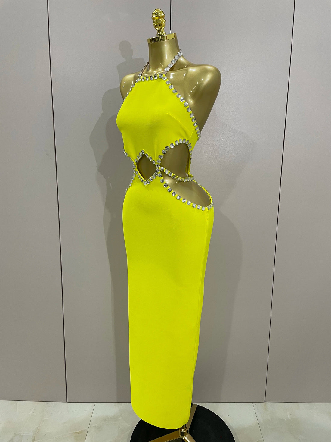 Luxury Sexy Backless Halter Beading Maxi Long Lemon Yellow Bandage Dress Women Elegant Evening Club Birthday Party Dress Lemon yellow