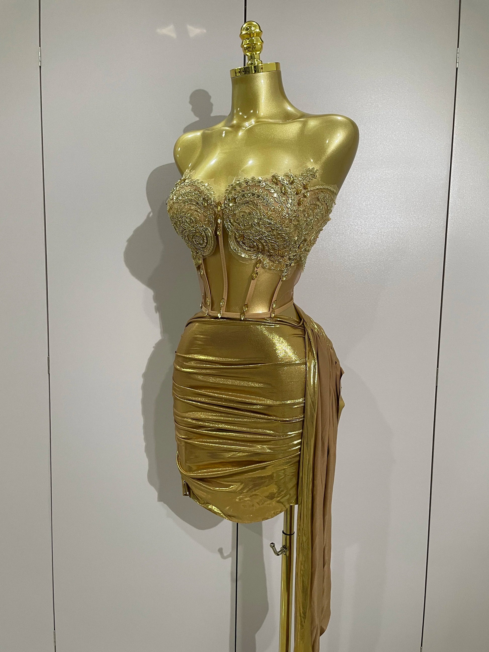 Sparkly Gold Sexy Top Two Pieces Short Skirt Set Women Celebrate Birthday Dress Party NightClub Dancer Show Stage Outfit