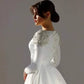 Elegant Ivory Muslim Wedding Dresses Vestidos De Novia Luxury Beading Flowers Satin Simple Vintage Long Sleeve Bridal Gowns