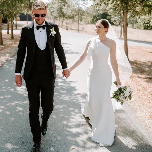 Robe De mariée sirène en Satin, asymétrique épaule dénudée, Robe De mariée, Design Unique, magnifiques robes De mariée formelles