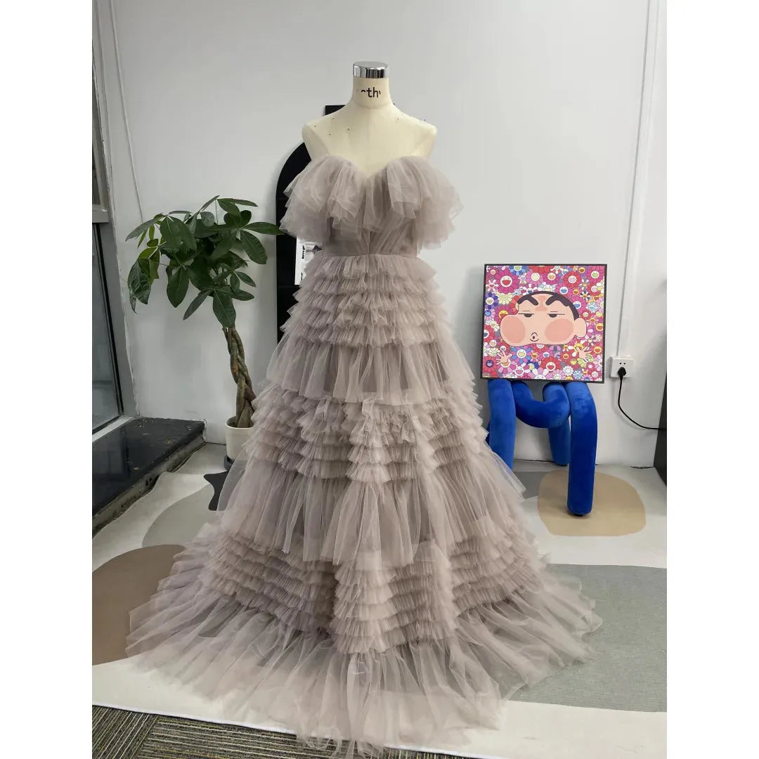 Off Shoulder Prom Dresses Sleeveless Tulle Evening Dress Lace-up Back Strapless Multilayer A-line Party vestidos de fiesta as pic