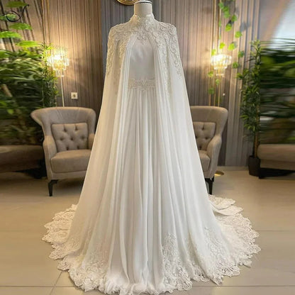 Vestidos de noiva muçulmanos de Dubai para pérolas de noiva Apliques de chiffon vestido de noiva árabe com mangas compridas Cape vestidos novias