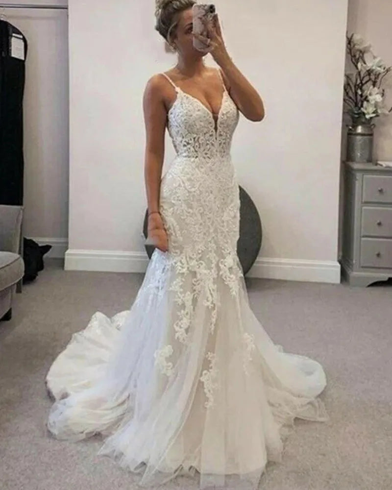 Seksi Deep V-Neck Wedding Dress Spaghetti Straps Lace Appliques Beach Mermaid Bride Gown Backless Train Vestido de Novia
