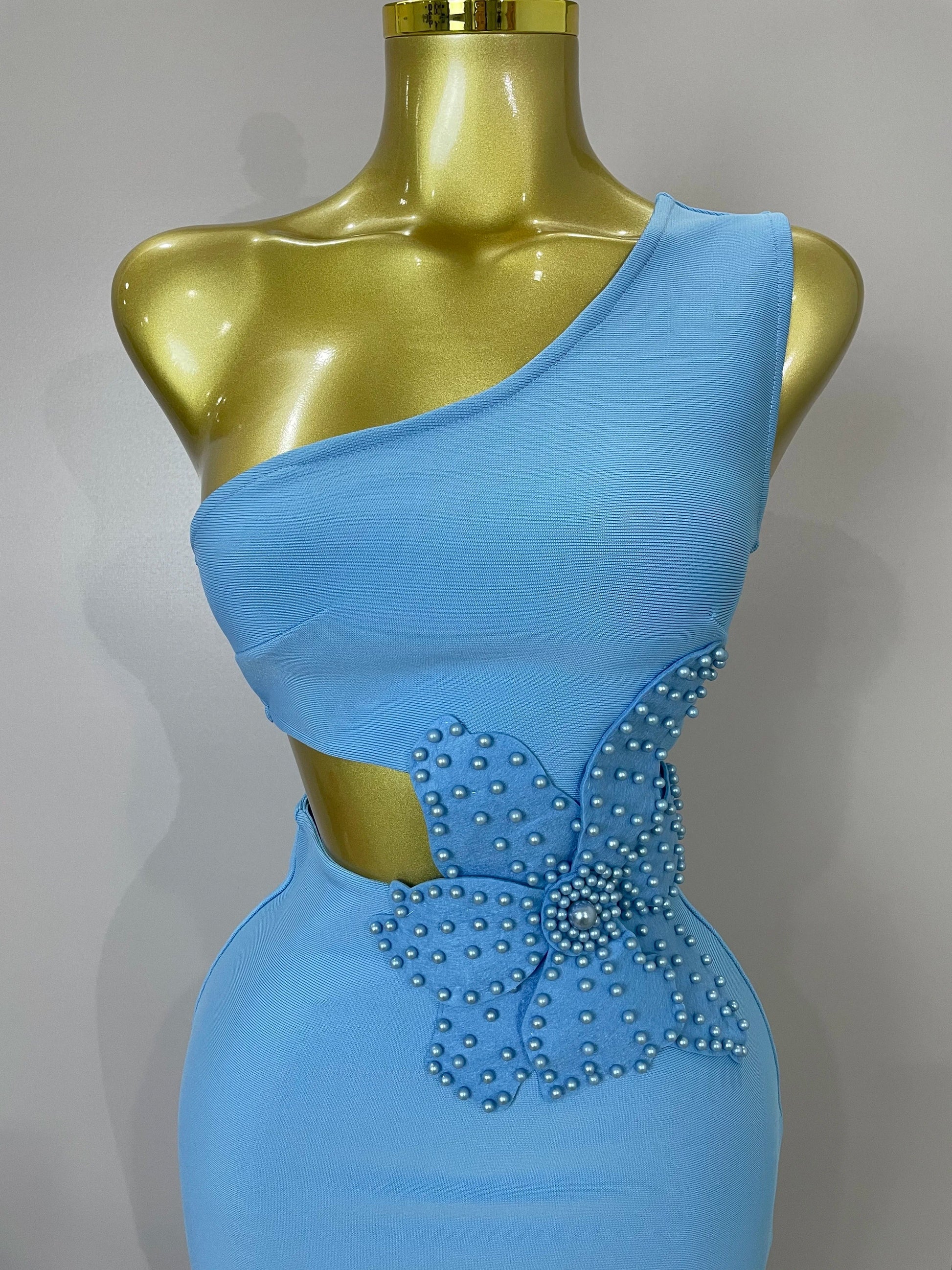 Luxury Sexy One Shoulder Pearl Sky Blue Bodycon Bandage Dress Women Celebrity Elegant Evening Club Birthday Party Outfit