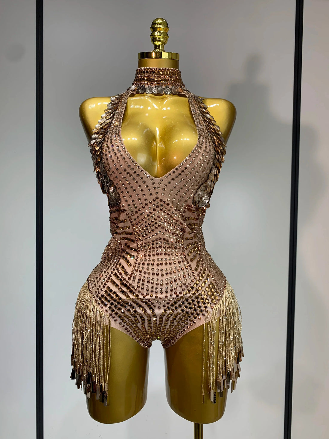 Luxury Sparkly Rhinestones Tassels Sequins Bodysuit Women Sexy Halter Backless Stage Performance Costume Club Birthday Outfit Gold