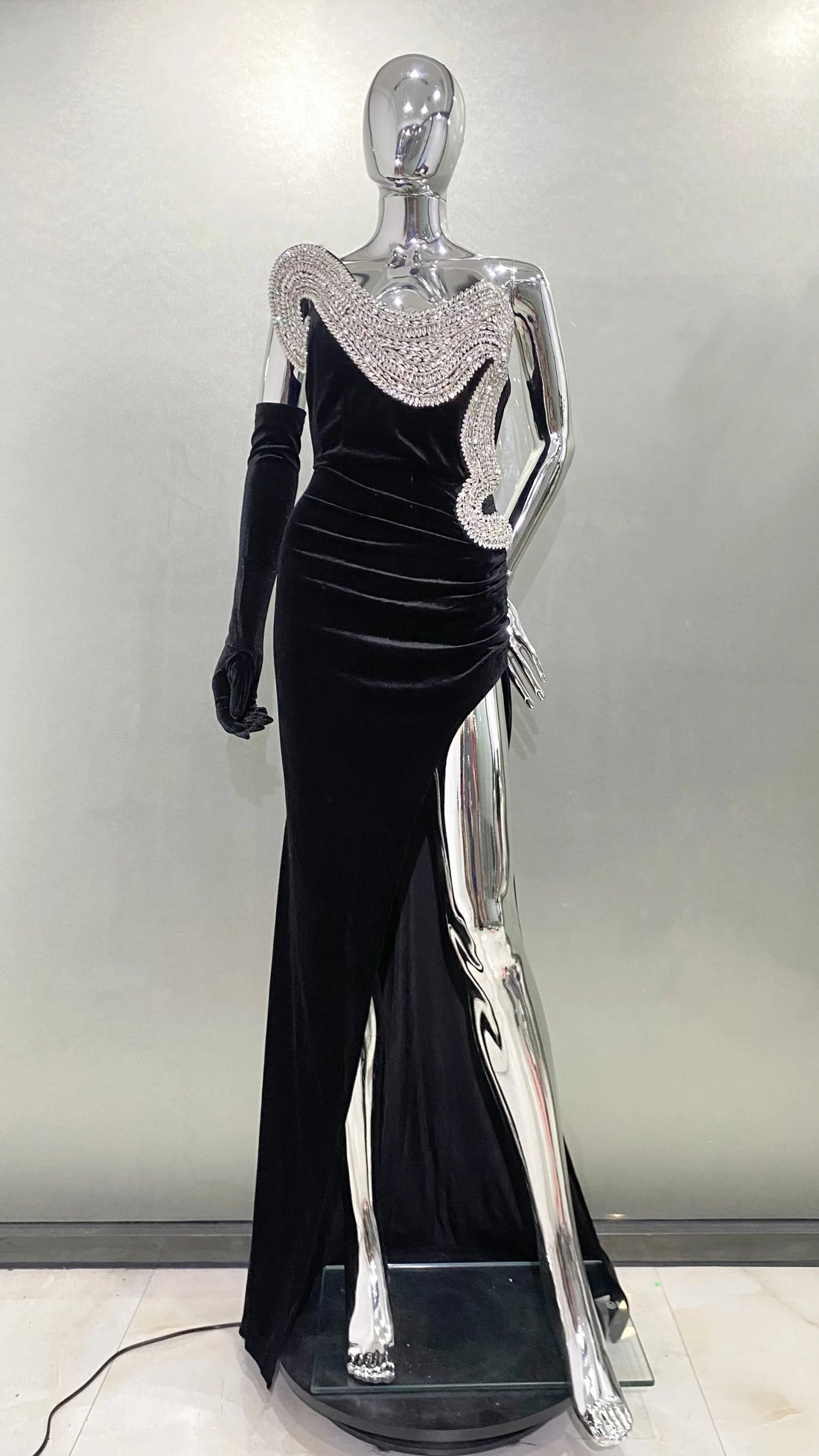 Dazzling Stereoscopic Rhinestone Design HIgh Slit Strapless Floor Length Dress Luxury Woman Evening Dress Red Carpet Vestido