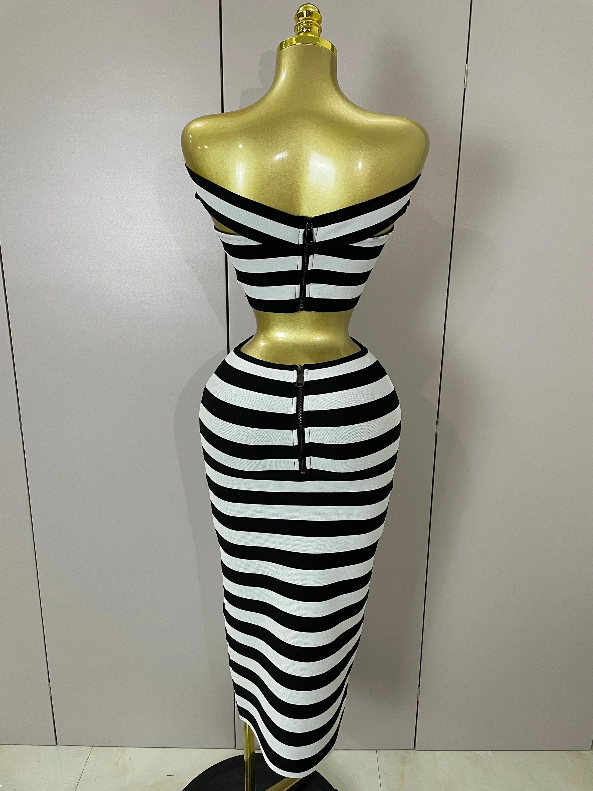 Sexy Off Shoulder Striped Button Two Piece Mini Bandage Set Women Celebrity Designer Evening Party Luxury Birthday Outfit