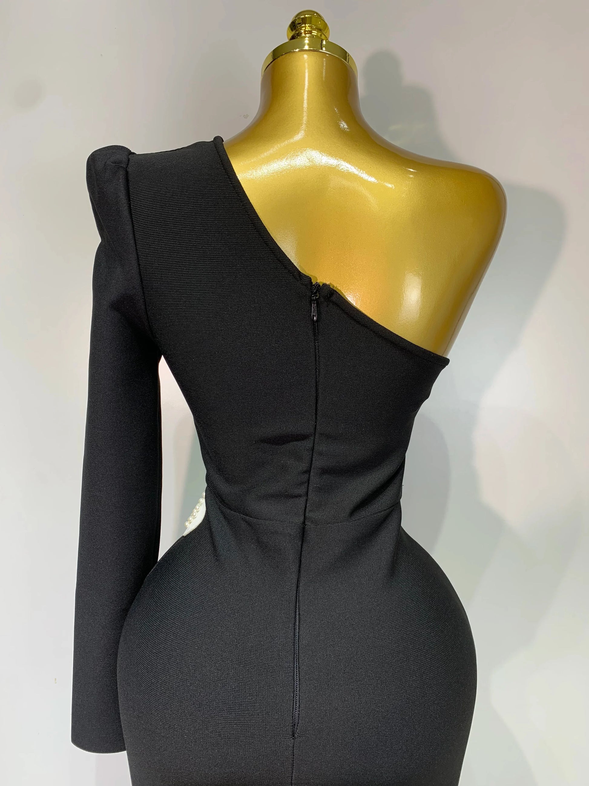 Women Elegant Luxury Black Bandage Party Dress Single Sleeve Cut Out White Pearl Embroidery Flower Midi Long Evening Prom Gowns