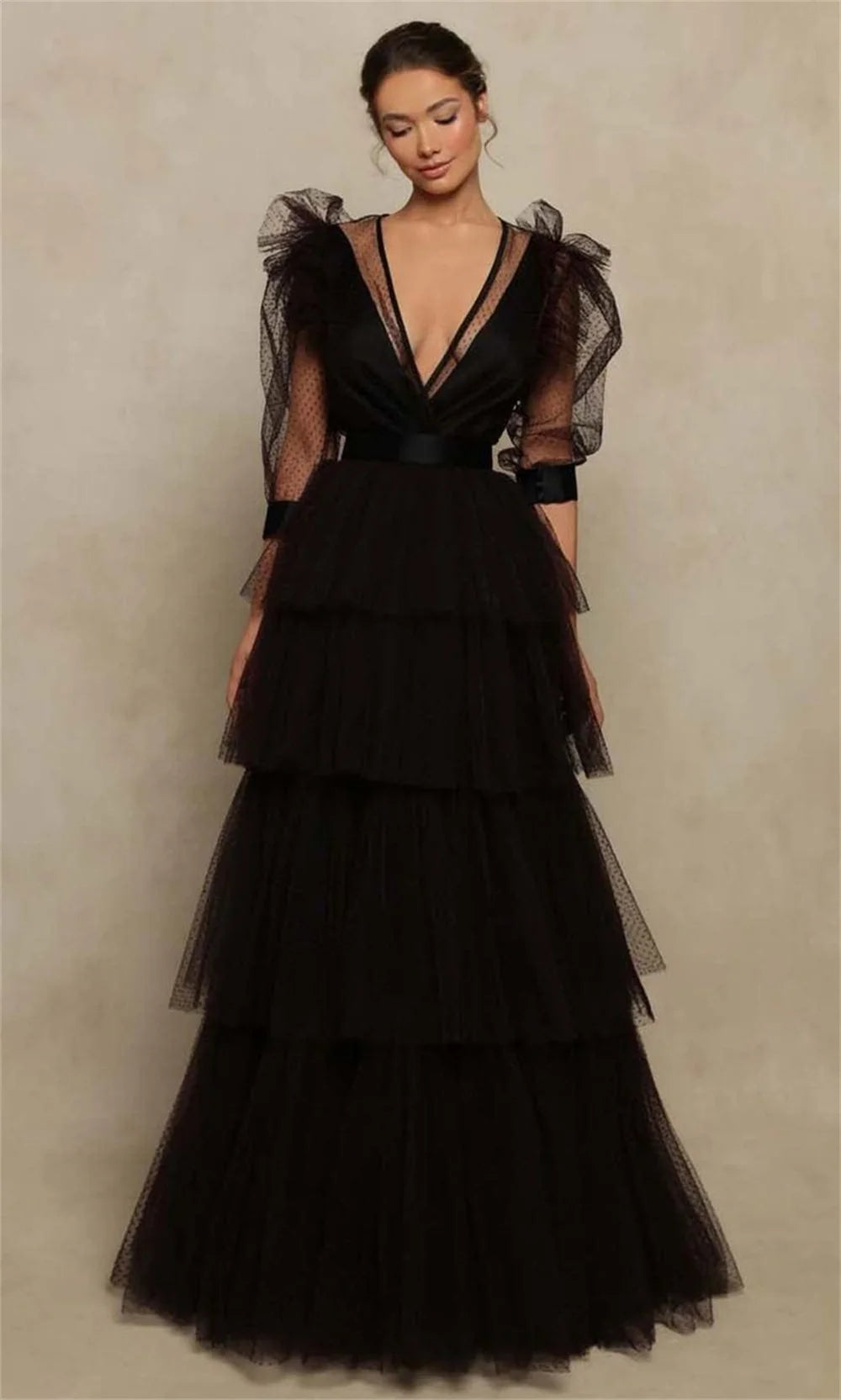 Mysterious V-neck Prom Dress Multilayer Vestidos De Noche Black Puffy Sleeve Prom Gown Perspective فساتين السهرة