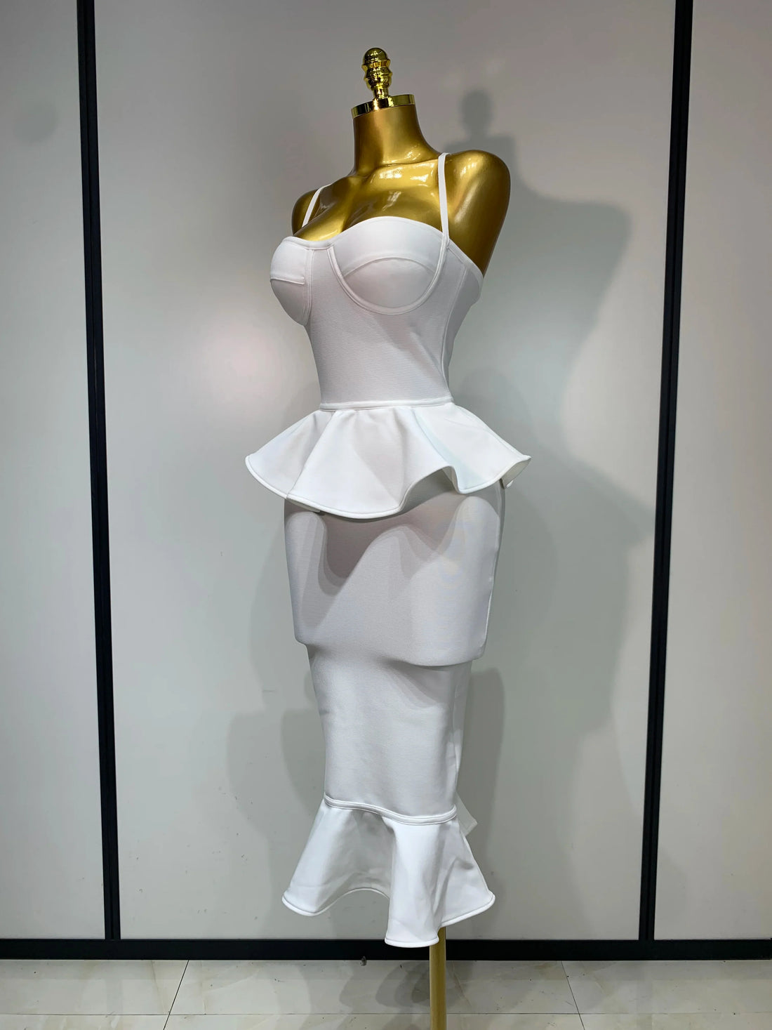 Luxury Birthday Women Celebrity Sexy Backless Tierred Bodycon Dress Elegant Evening Party Club Wedding Guest Dress Vestido WHITE