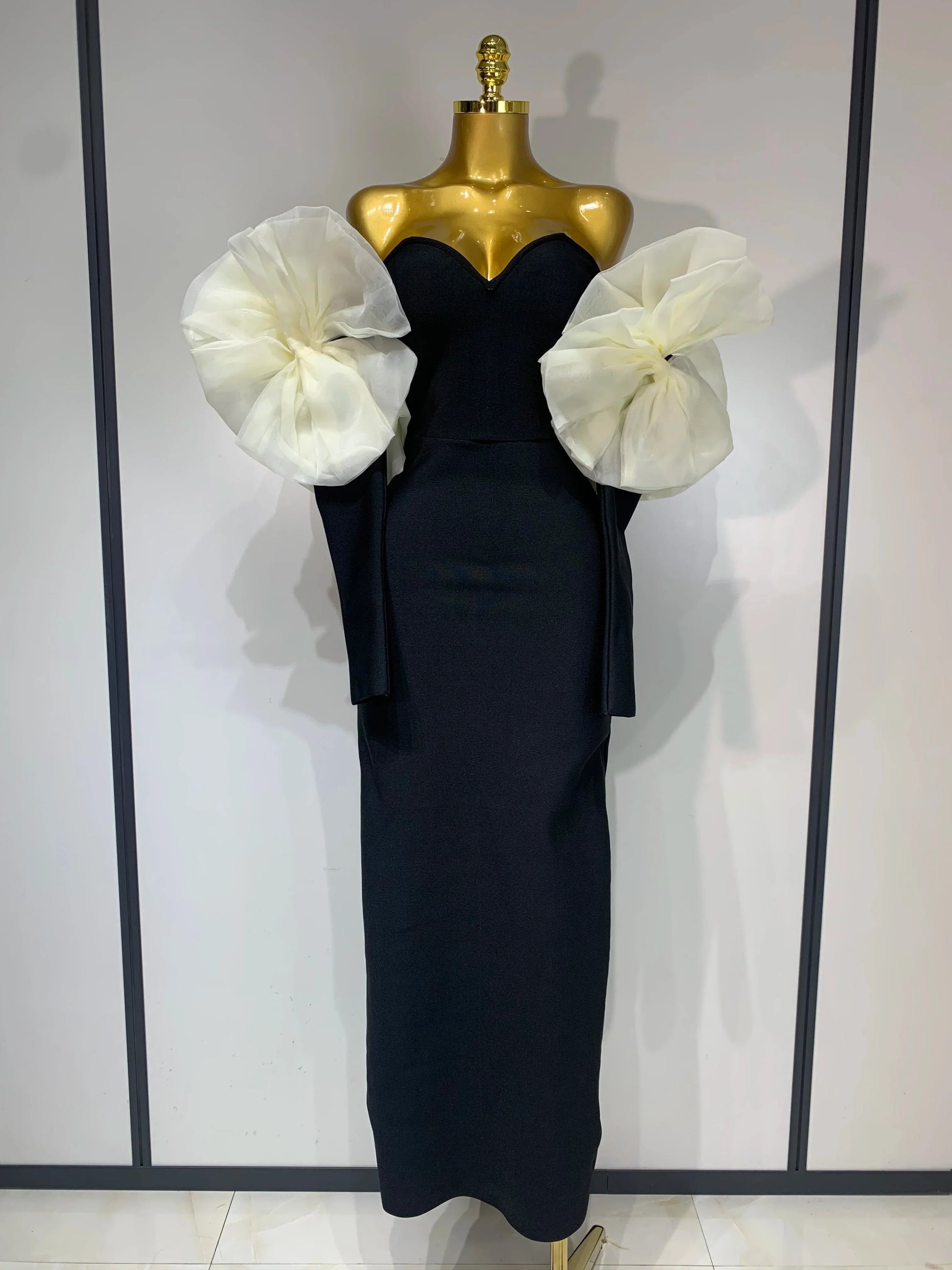 Sexy Off Shoulder Women Red Bodycon Bandage Dress Long Sleeved Celebrity Elegant Backless Dress Luxury Birthday Dresses black