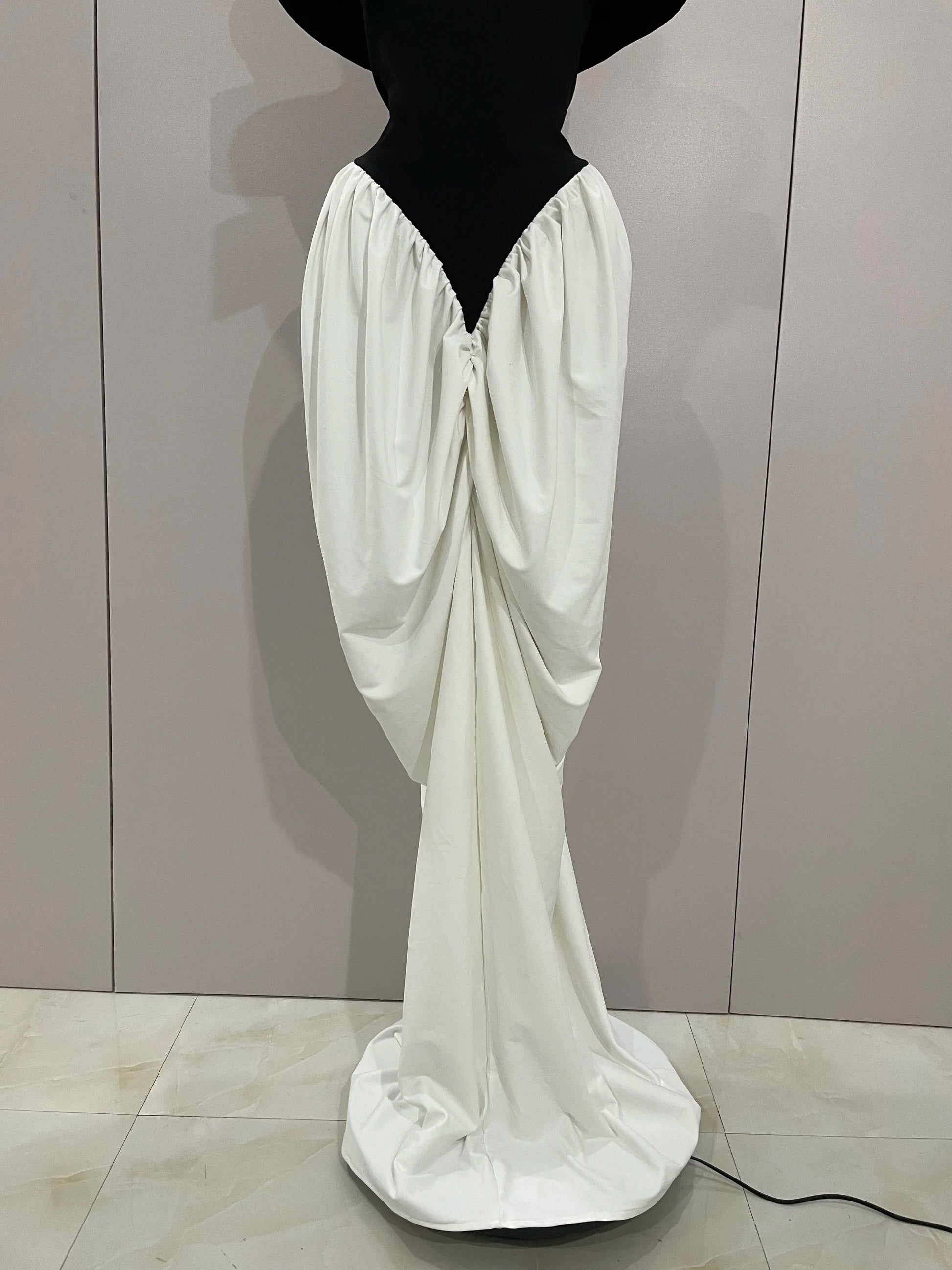Sexy V Neck off-The-Shoulder Black And White Splicing Mermaid Floor-length dress Women Formal Evening Birthday Party Dress