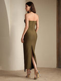 Opulent Fashion Halter Neck Sleeveless Dress for a High-End Black-Tie Event Evening Gown