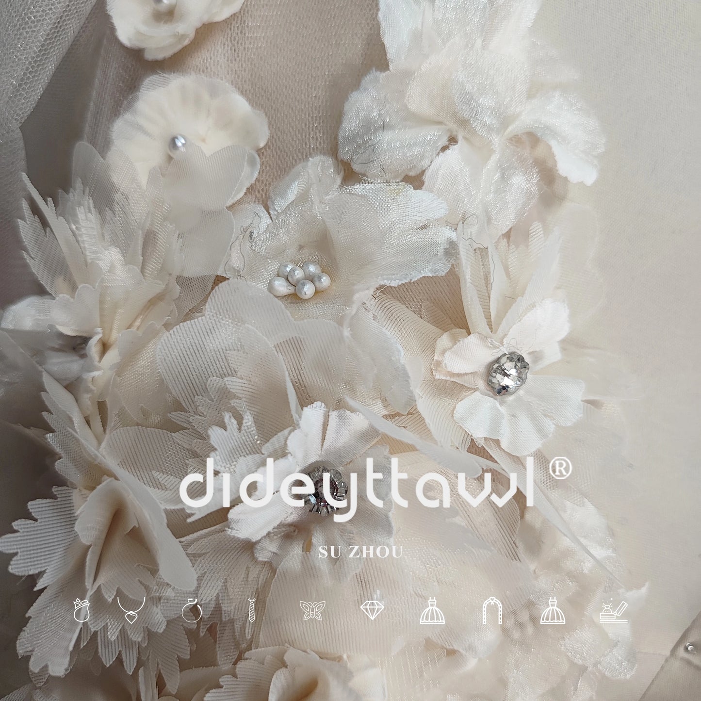 Dideyttawl prawdziwe zdjęcie 3D kwiaty puff rękawy Krótka suknia ślubna Perły głębokie v szyja tiulowy tiul mini mini -ślubna suknia ślubna