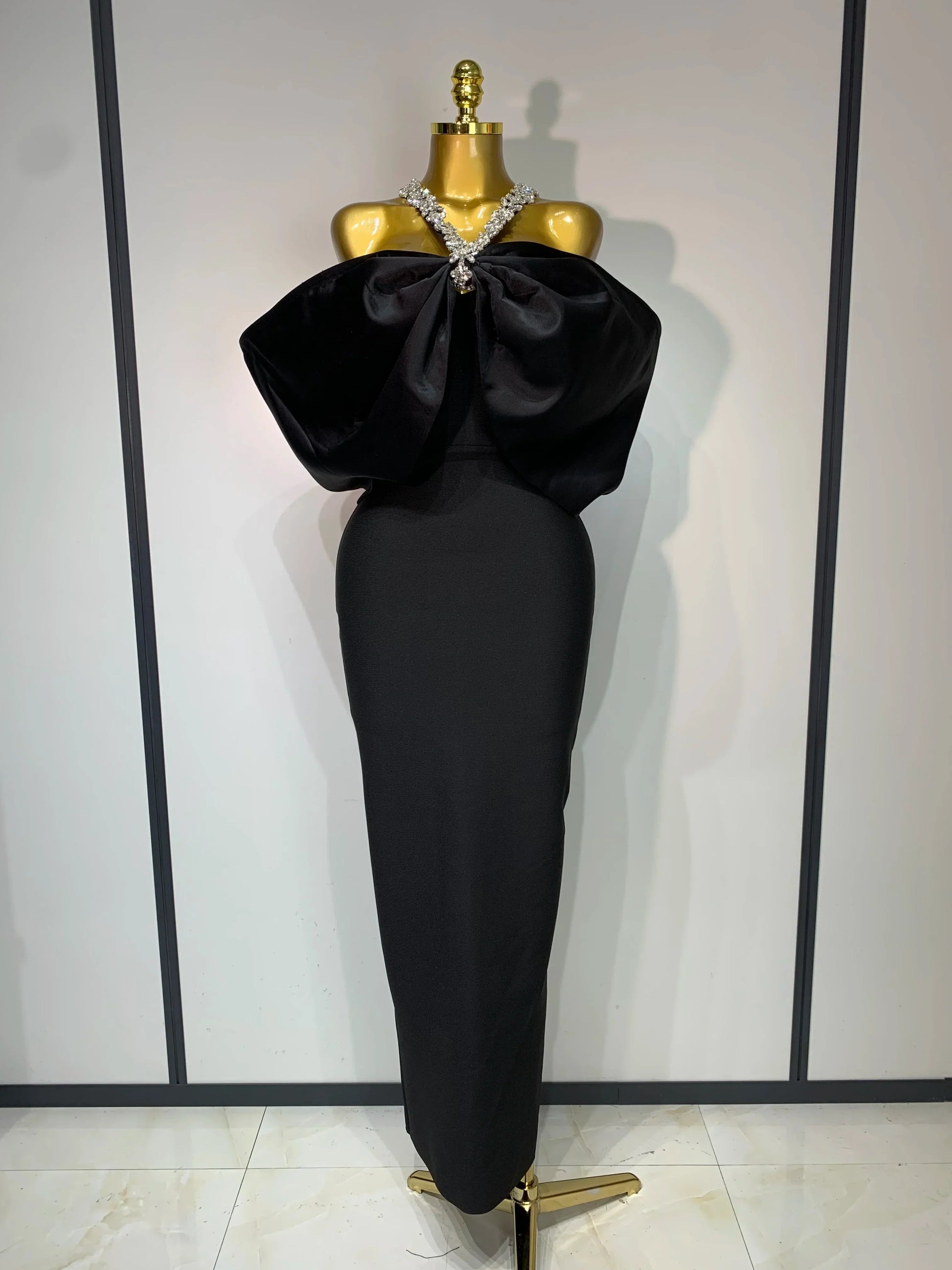 Women Sexy Elegant Halter Off the Shoulder Crystal Bodycon Long Bandage Dress Nightclub Evening Party Luxury Birthday Dress black