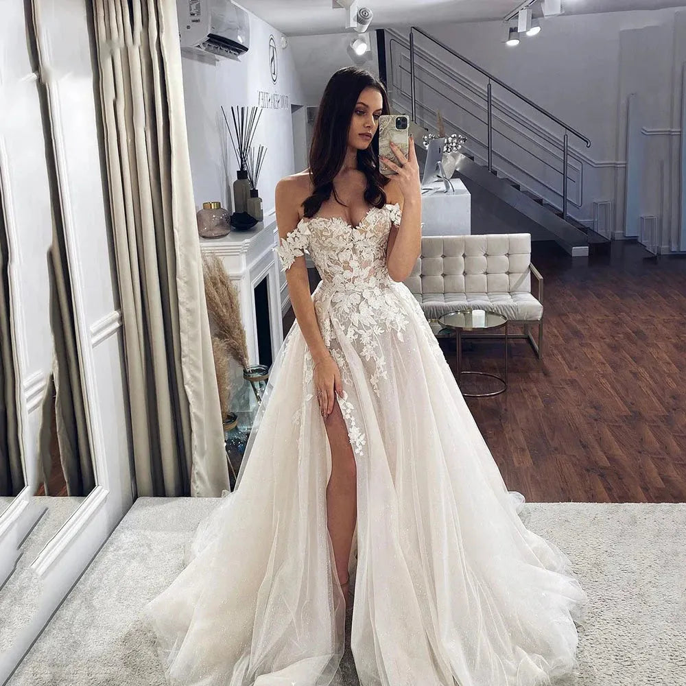 Sexy Ladies Off Shoulder Lace Appliqué Beach Wedding Dress Boho Side High Slit Bridal Gowns Sleeveless Robe De Mariée Noiva