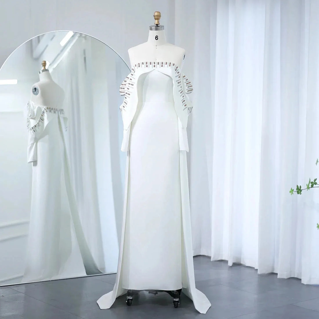 Elegant Off White Mermaid Dubai Evening Dress with Cape Long Sleeves Off Shoulder Arabic Wedding Party Gowns Satin