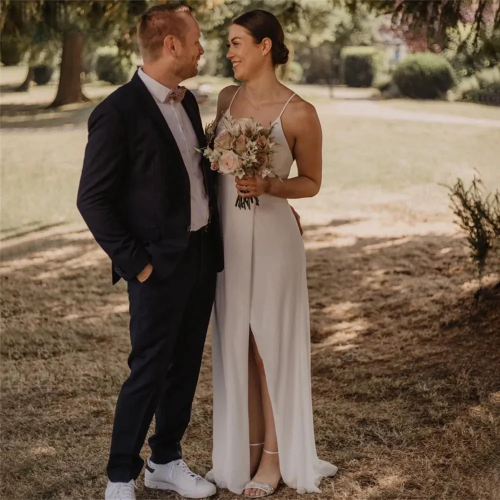 Spiaggia semplice spagheti cinghie laterale a fessura di abiti da sposa in raso da sposa sexy a lungo lunghezza lunghezza da sposa a lungo lunghezza