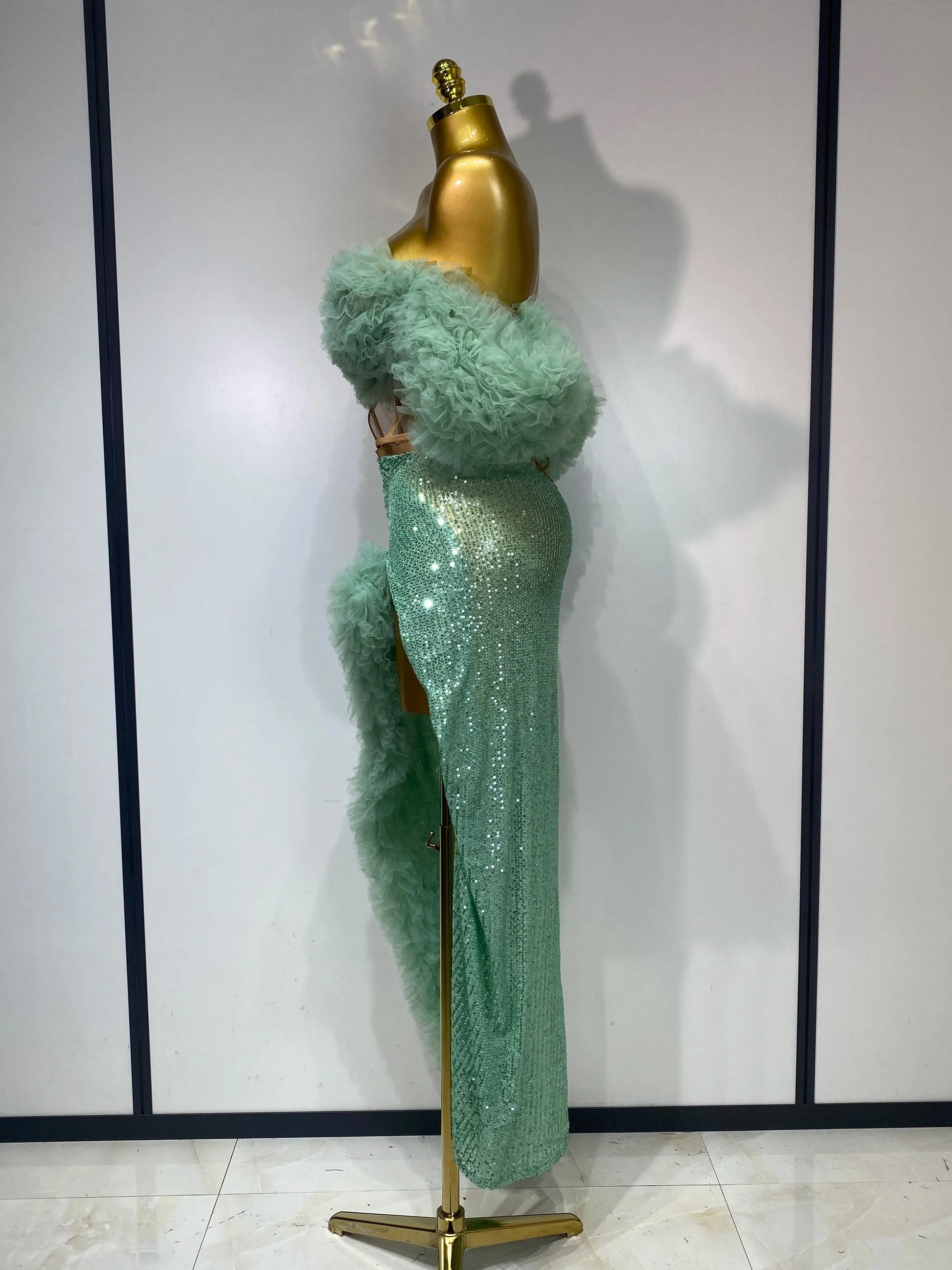 Women Sexy Sparkly Sequins Top Long Skirt Two Pieces Set Festival Celebrate Evening Party Luxury Birthday Nightclub Stage Outfit